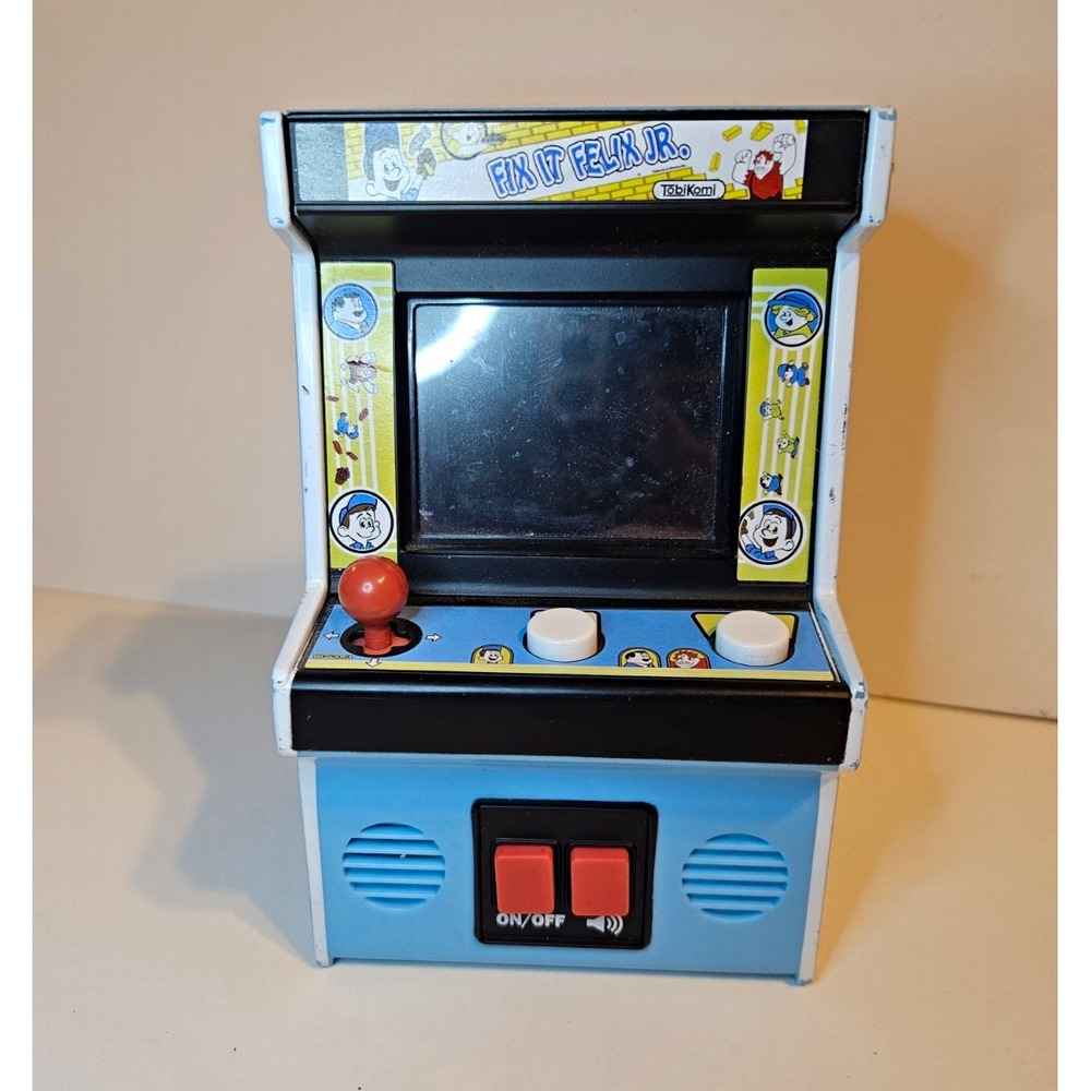 VINTAGE Disney Fix It Felix Jr Mini Arcade Classics Handheld Game Tested Works